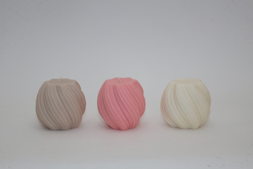Twist Small Candle – Taupe, Blush Pink & Ivory