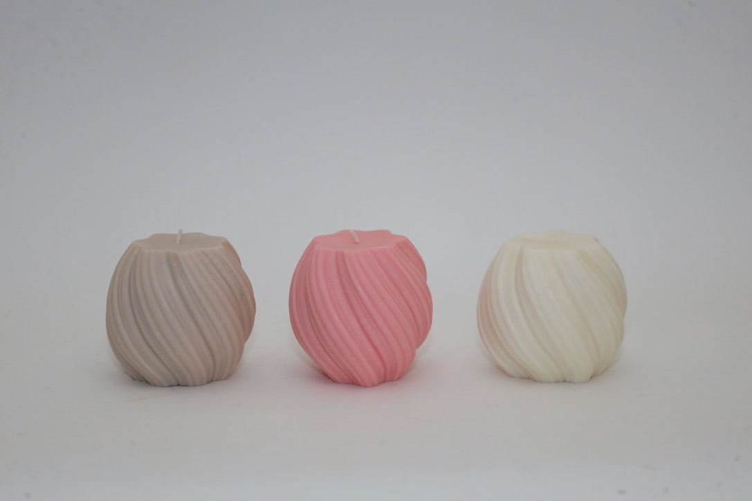 Twist Small Candle – Taupe, Blush Pink & Ivory